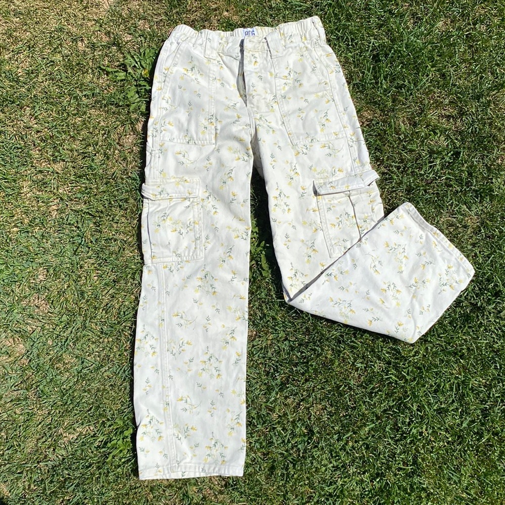 Floral cargo pants